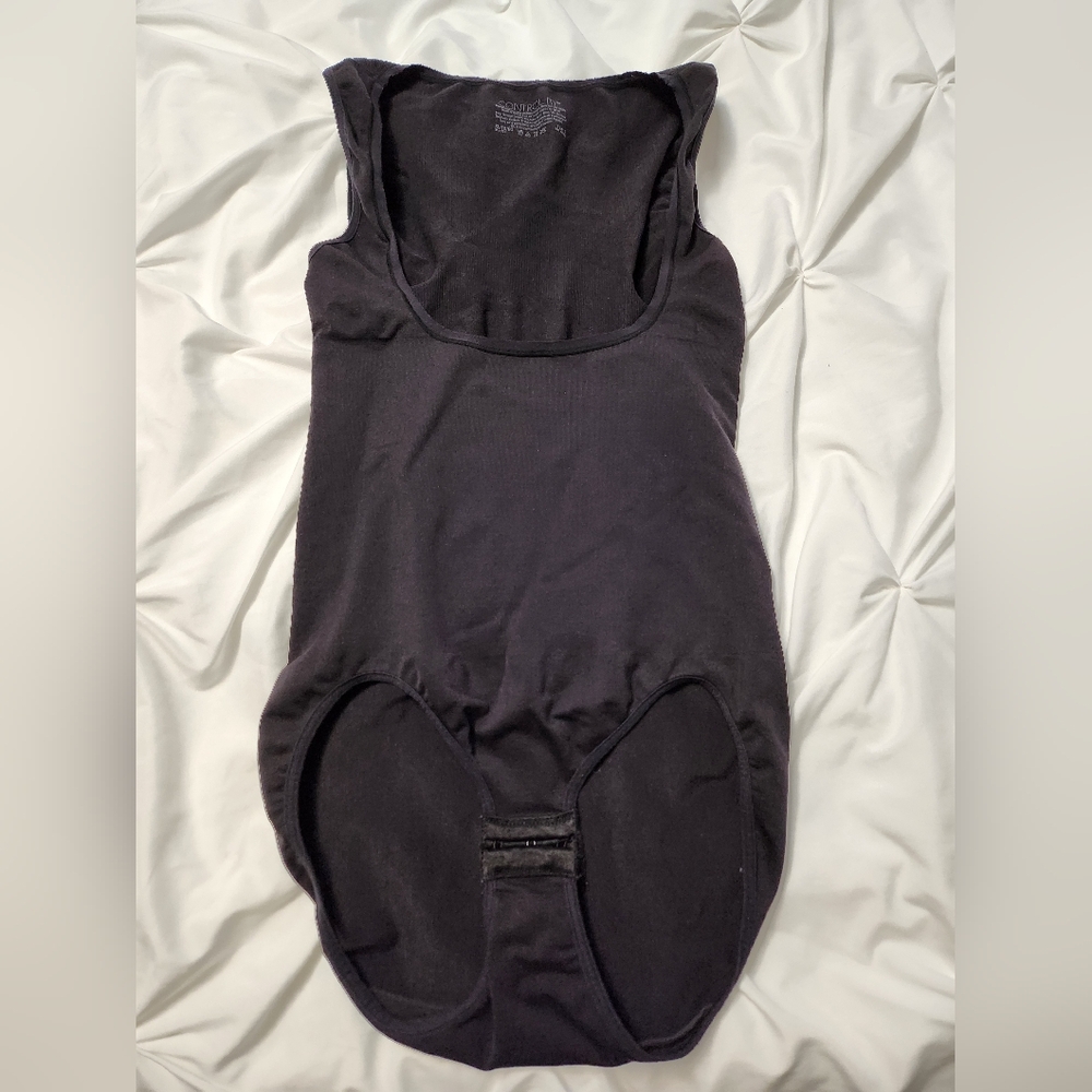 Maidenform Black body shaper/suit. Size XL